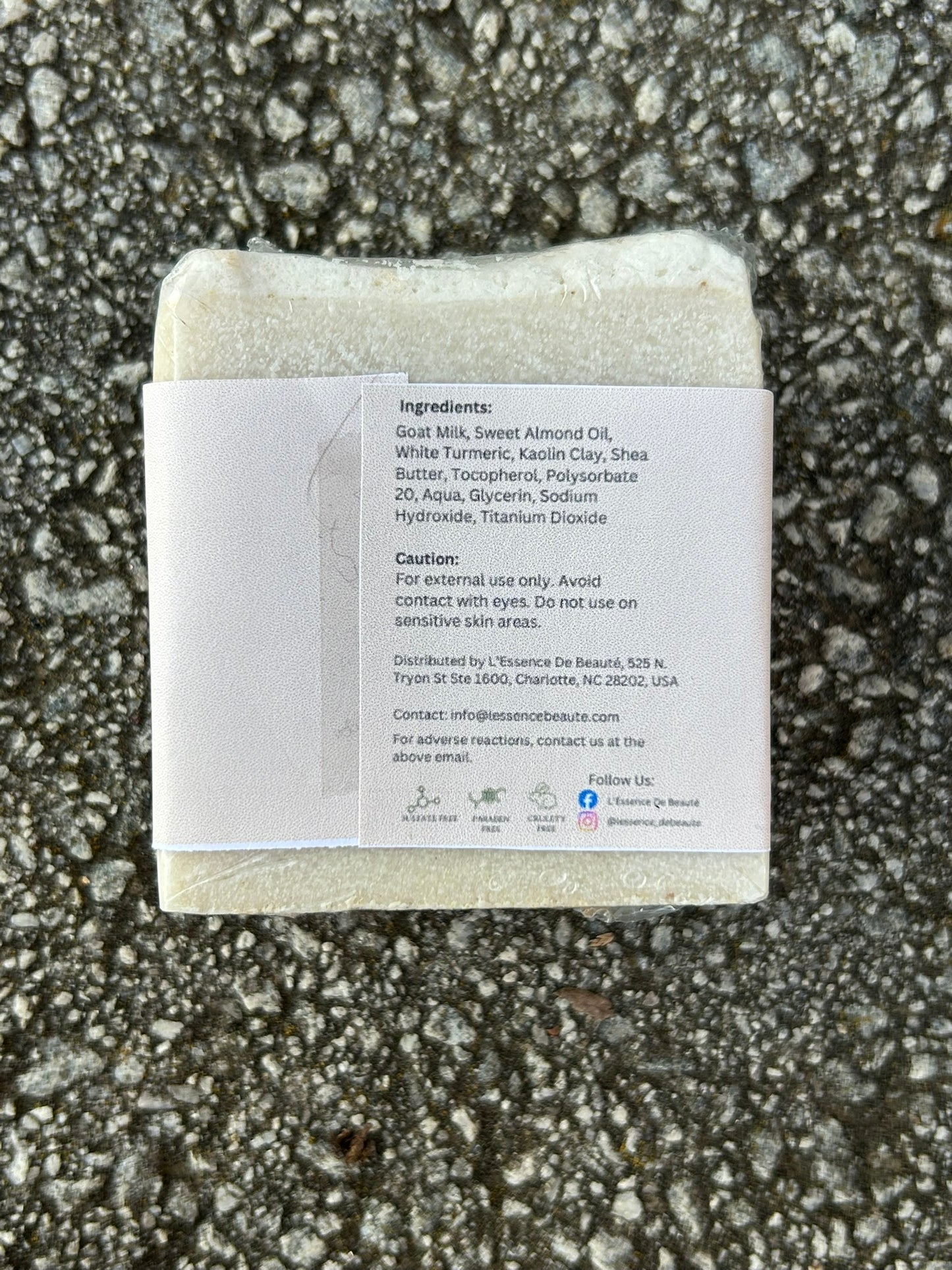 Lumi White Turmeric Soap for Sensitive Skin and Even Tone